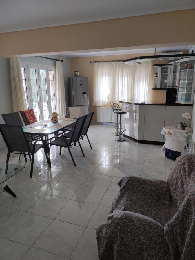 Bella Vista Apartment Gialtra Exterior photo